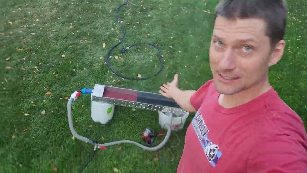 Milwaukee M12 Battery Powered Cleanup Sluice.