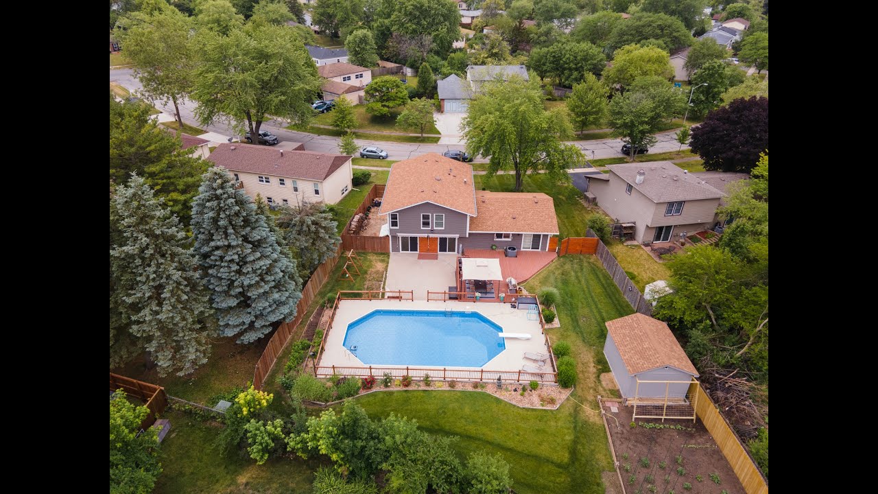 358 Tarrington Way Bolingbrook IL 60440 | Tour by your REALTOR&reg; (Unbranded)
