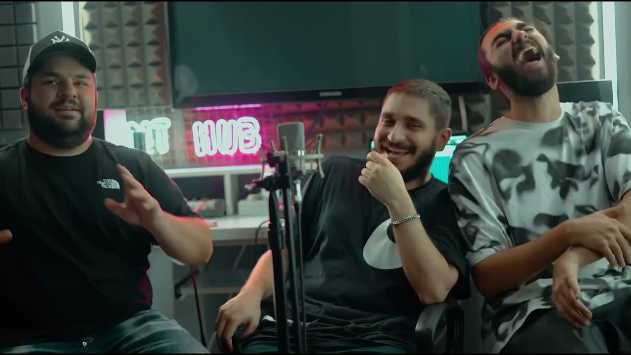 سم ترين پانتوميم با Amin tijay o Deafo (ويدئو قديميه )