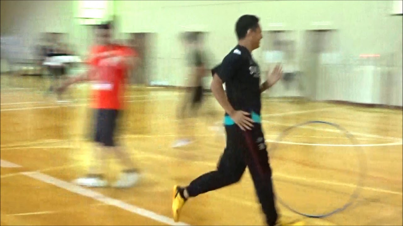 体つくり運動⑱ 　フラフープを使って