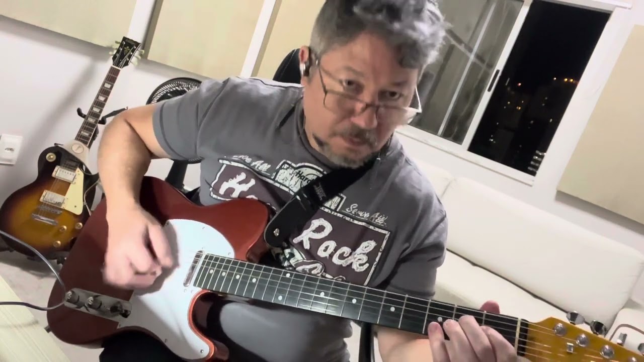 Testando os timbres da guitarra telecaster PHX TL1