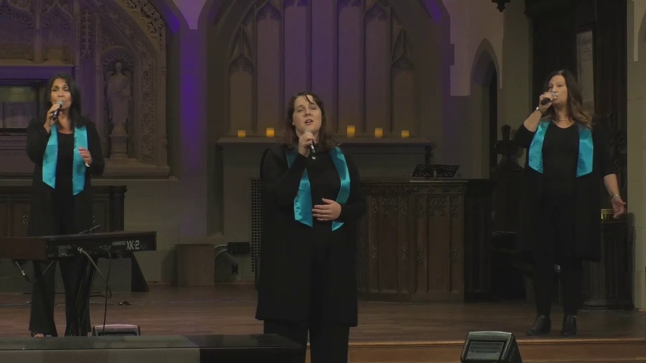 Is There Any Way - by Walter Hawkins | Universal Gospel Choir (Ensemble)