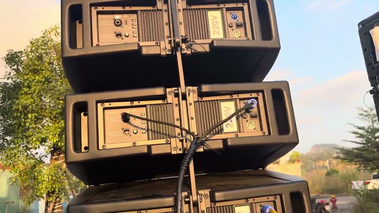 Đồng bộ line array kép 25 + sub kép 50. Toàn bộ active. Nhập khẩu LA-SoundX. Lh 0967851866