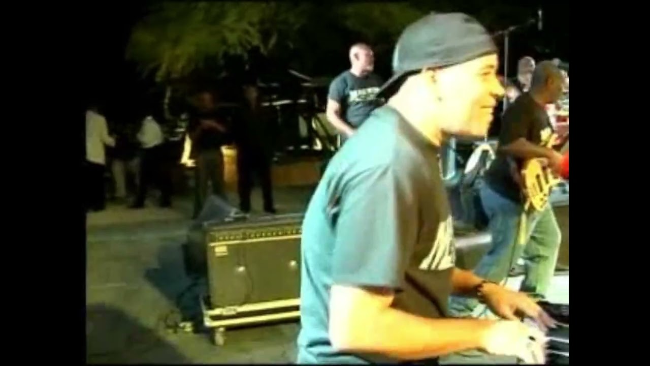 Magnum Band Live Parc Canne A Sucre --  Aux Caye Cheri  2013