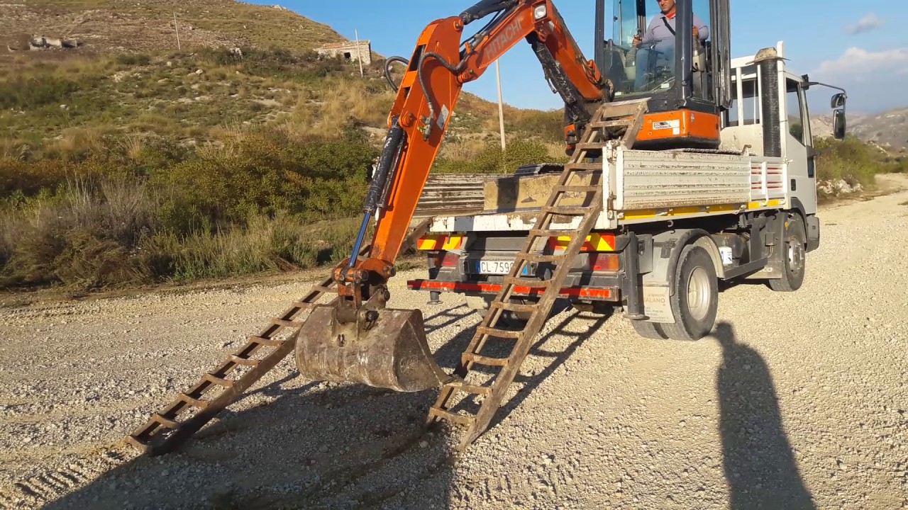 Maestro escavatore Hitachi da guardare assolutamente !!!