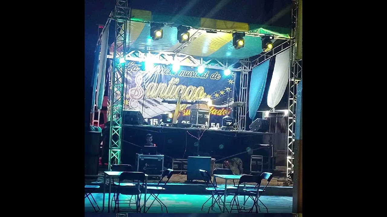 El chikistrikis santiago y sus teclados 