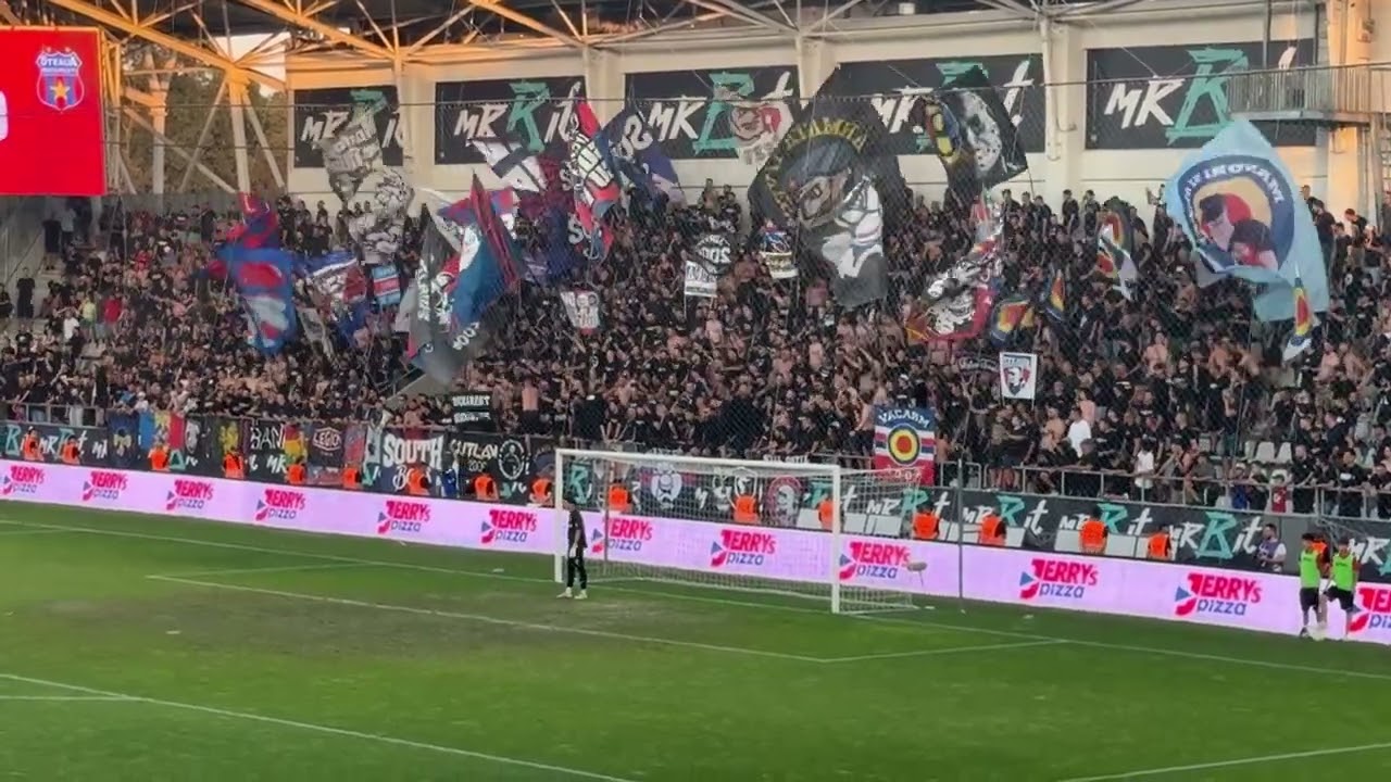 Atmosfera din Peluza Sud | CS Dinamo Steaua București – Liga 2