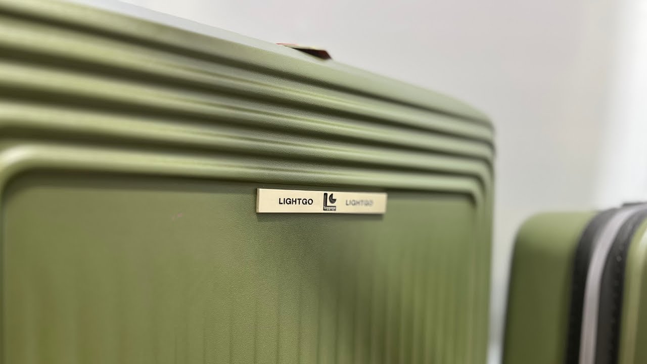 🌟 Ultra-Light Luggage with Suspension Wheels & USB Charging by LightGo 🧳✨