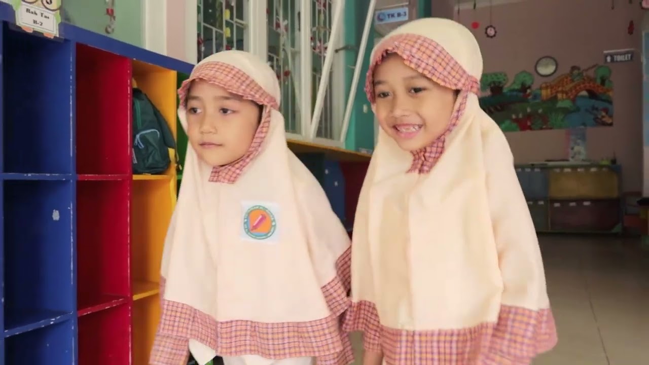 Video SRC TK Islam Al Husna