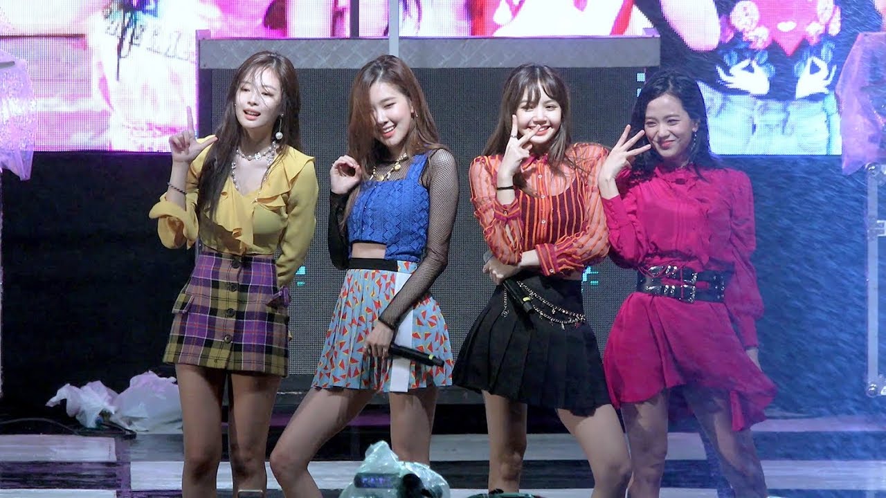 180516 블랙핑크(BLACKPINK) Full ver. (마지막처럼 + 불장난 + 휘파람 + STAY) [명지대 서울캠 축제] 4K 직캠 by 비몽