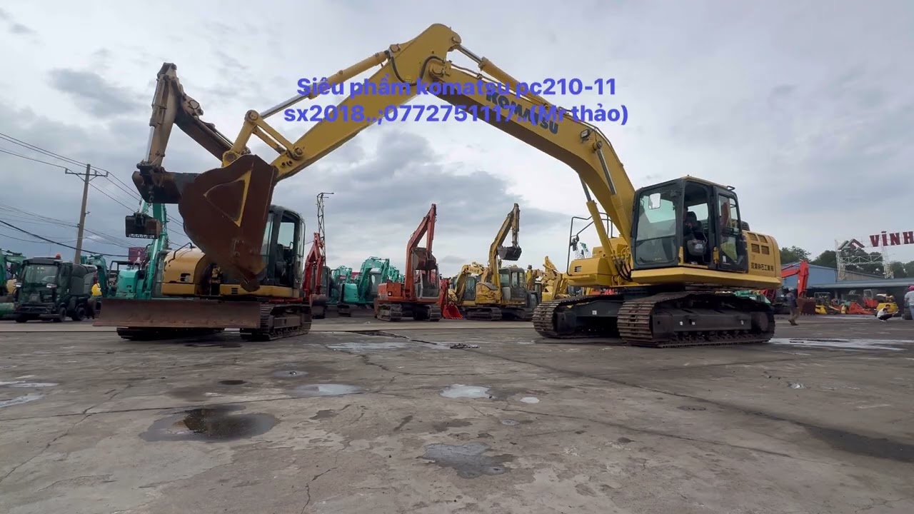 Siêu phẩm komatsu pc210-11 sx2018 ..hotline;0772751117..(Mr thảo)