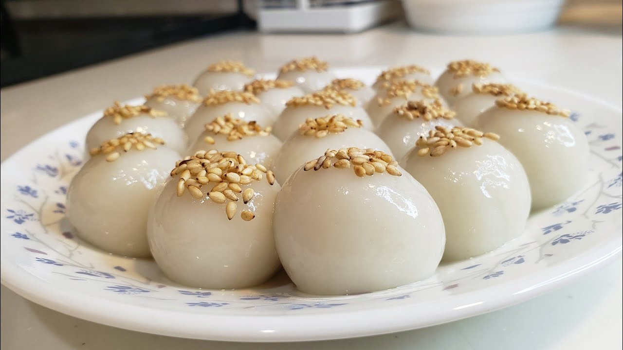Luộc bánh trôi thế nào để đường tan chảy !