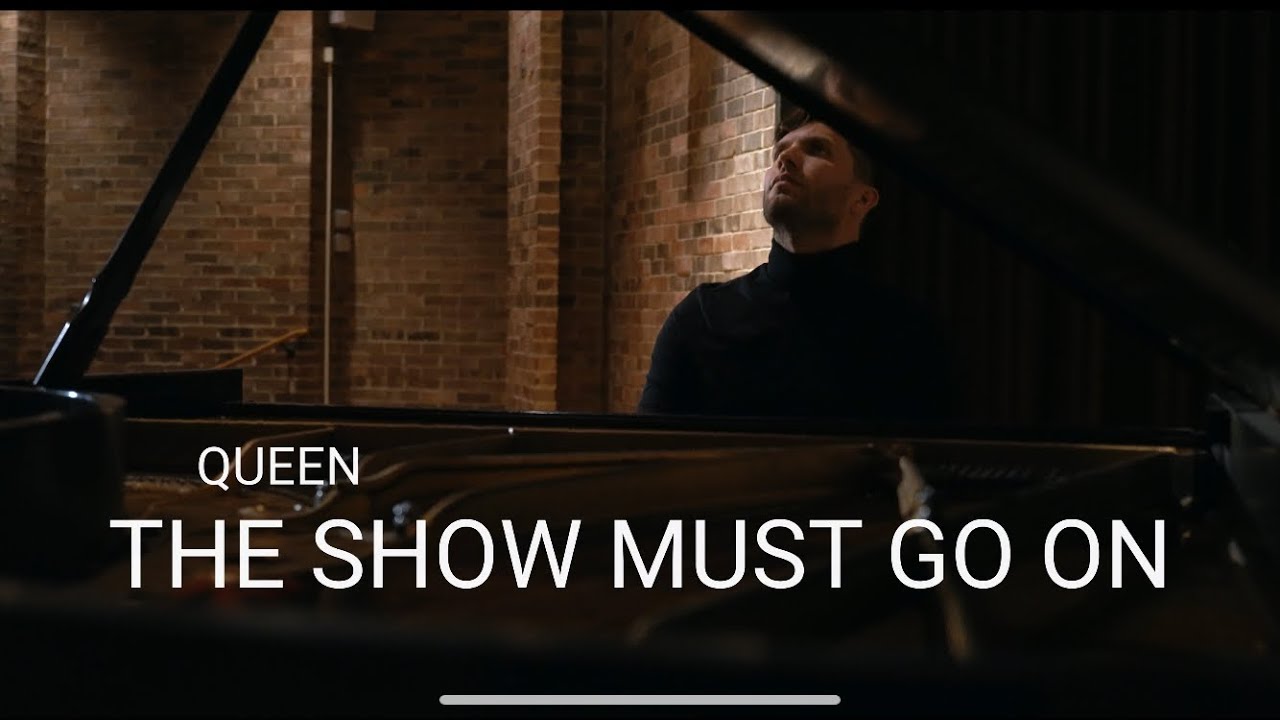 The Best Piano Cover - The Show Must Go On by Queen 🎹🤘
