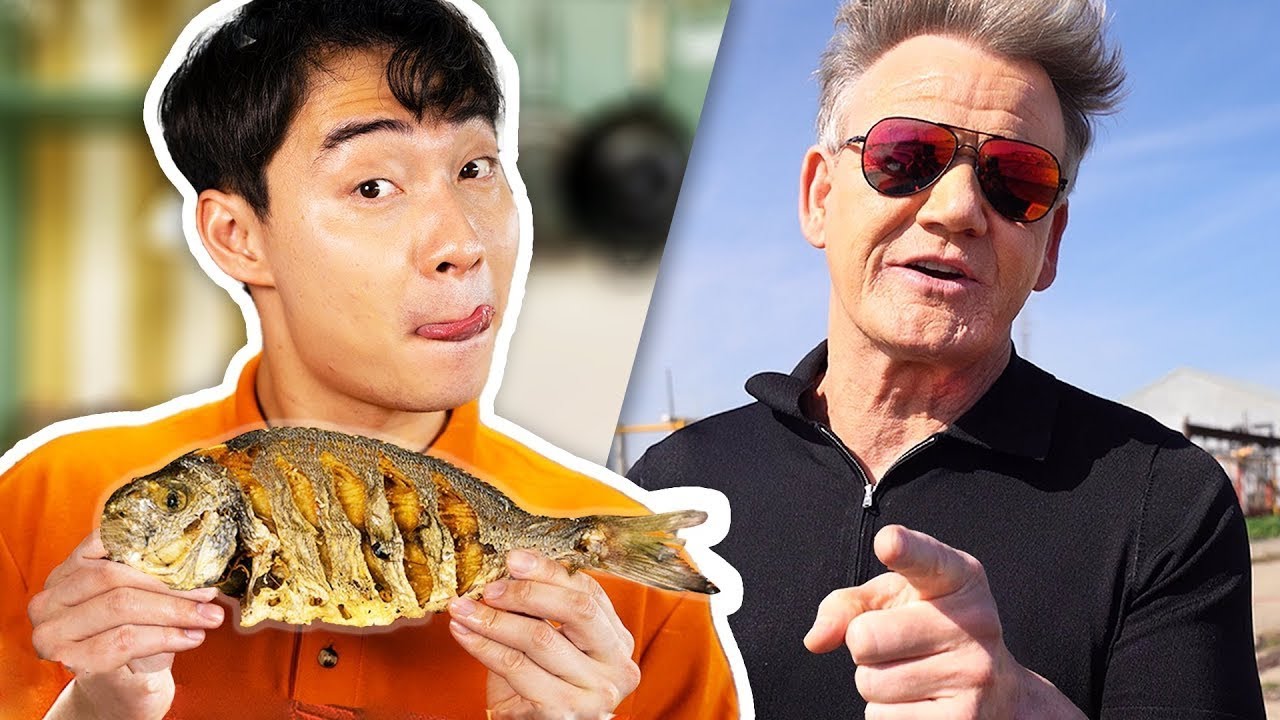 [Дядя Роджер] Испытания адской кухни! Дядя Роджер берётся за задачу: зажарить во фритюре целого м...