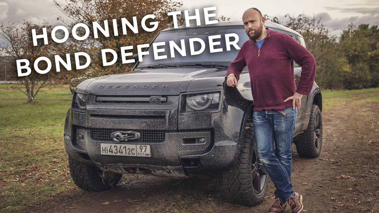 За рулем каскадерского автомобиля James Bond Land Rover Defender мощностью 400 л.с.