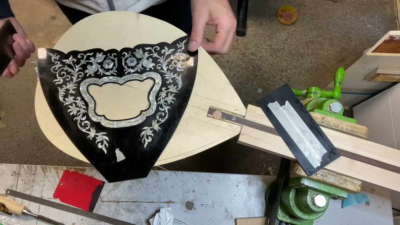 Κατασκευή μπουζούκι Μέρος 23 - Greek Bouzouki how it's made Part 23