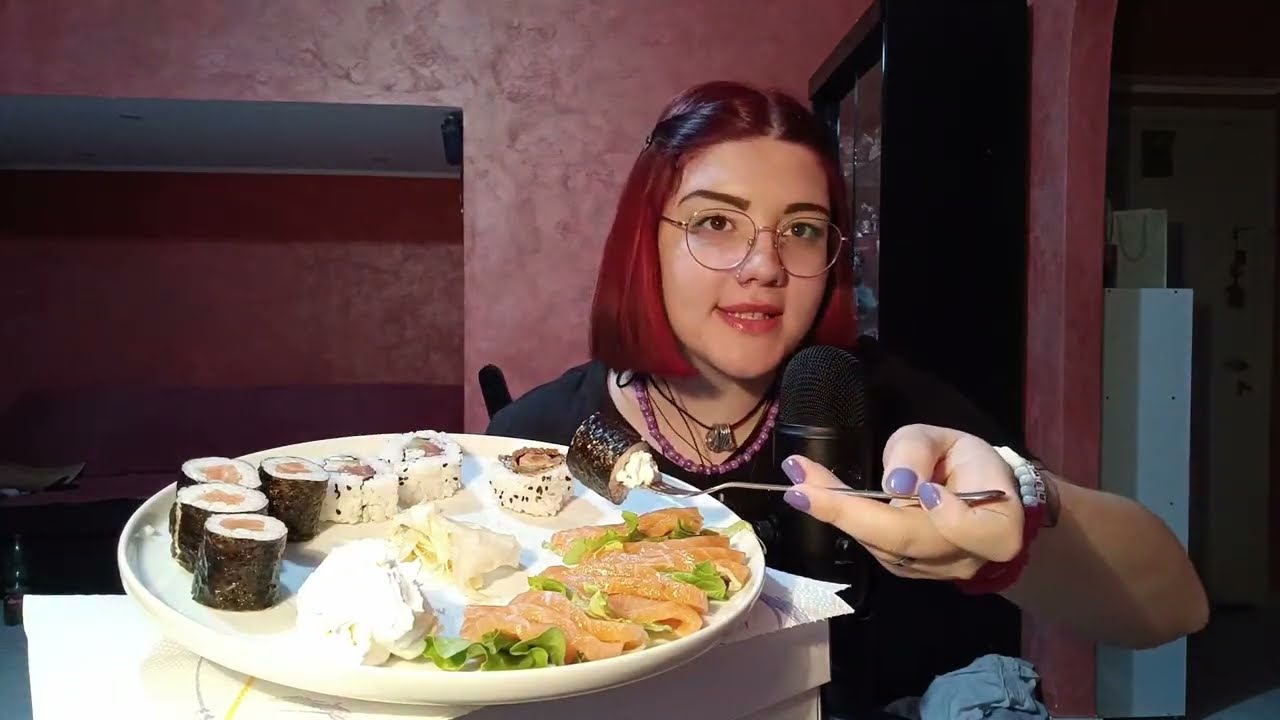 SUSHI MUKBANG🍣😍💜 | ASMR ITA