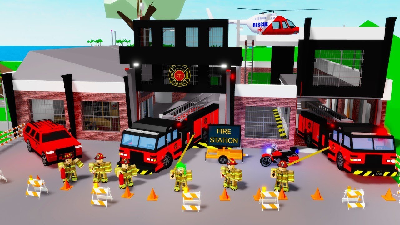 FIREFIGHTER ON ROBLOX!
