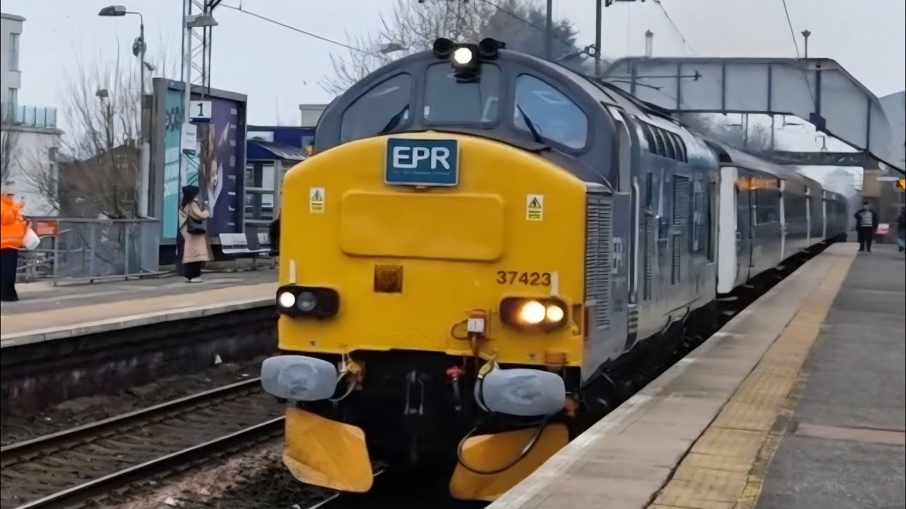 CHASING Branch Line Society's 'BWC4' Railtour Around The Central Belt of Scotland