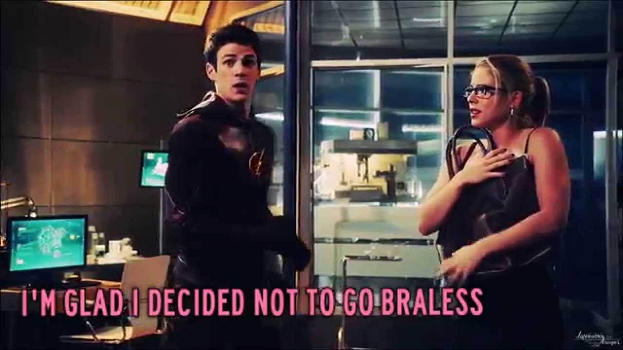 The Flash vs Arrow My shirt's on fire! [HUMOR]