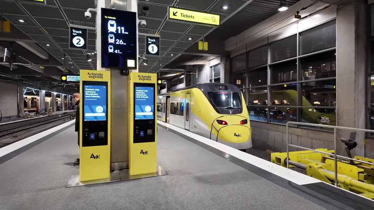 RAILWAY STATION WALK Stockholm City Centre Winter Walk 🌞💸 | Sweden’s Capital in 4K 🇸🇪  Stockholm UHD