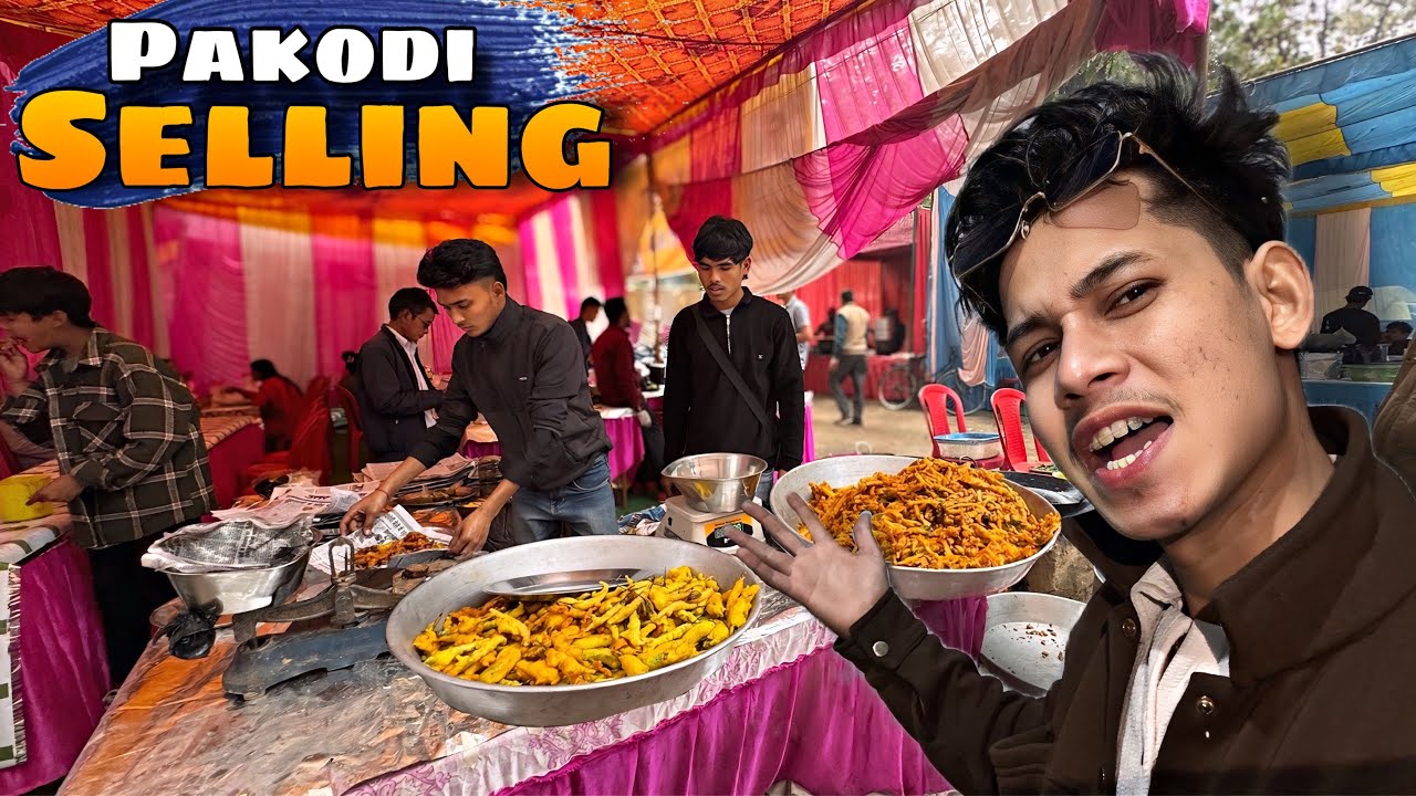 Mele Me aitna Saara Pakodi Momo Sale Kar Diya 😍