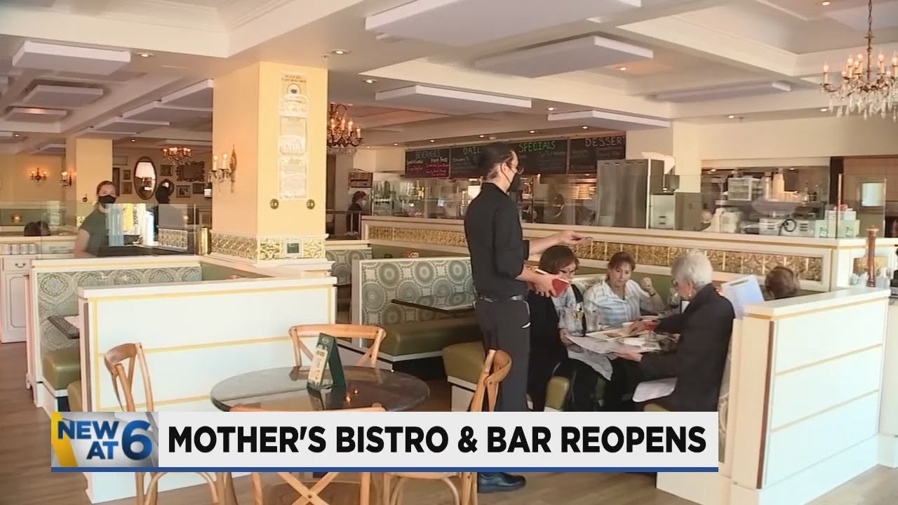 Mother’s Bistro & Bar reopens in downtown Portland