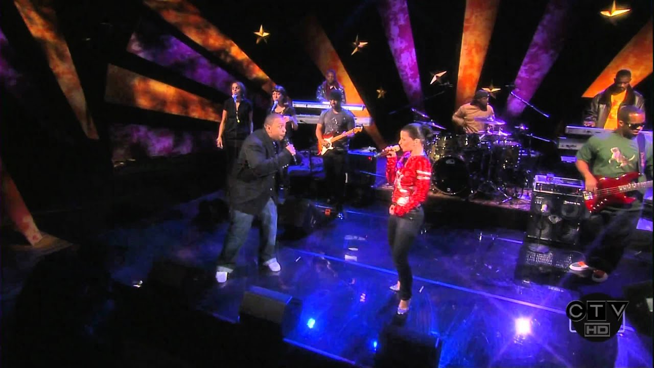 Nelly Furtado feat. Timbaland - Give It To Me (Live) HD