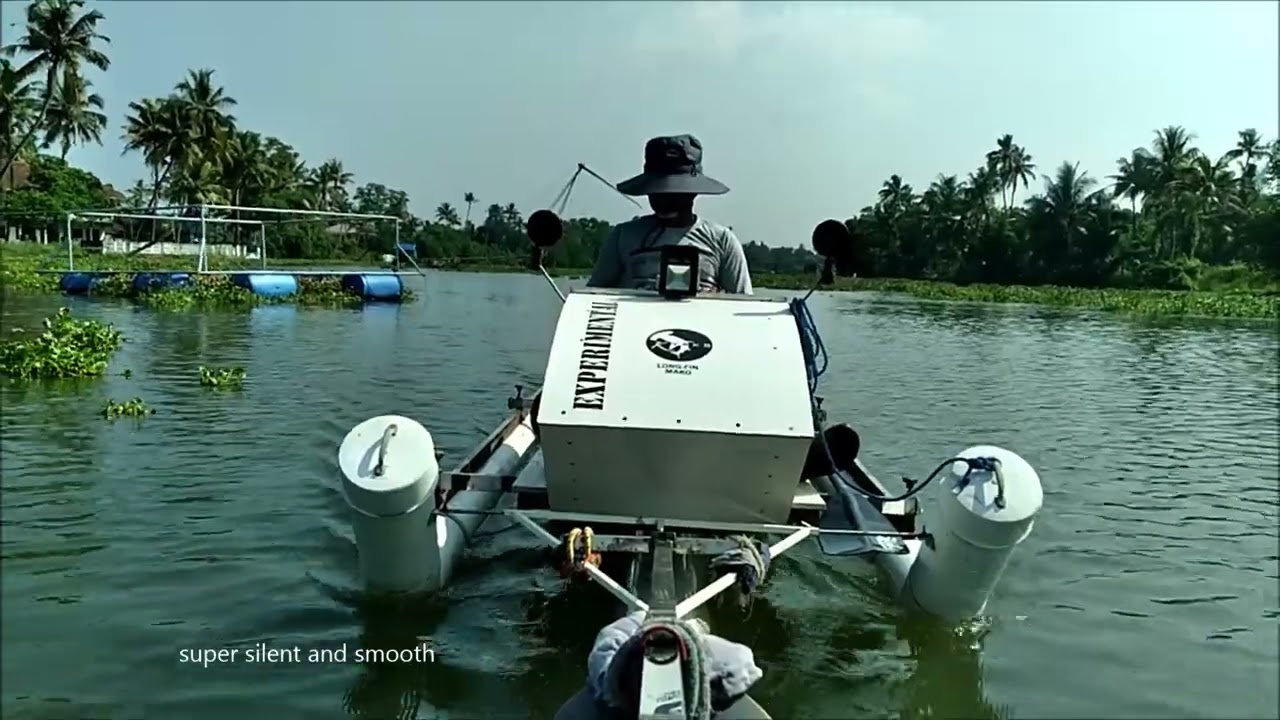 Very 1st electric run of our awesome pvc pipe jet-boat: the only one of its kind