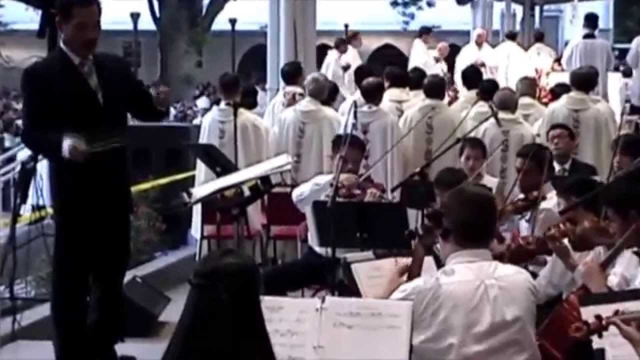 Kìa Bà Nào [Hoàng Diệp]