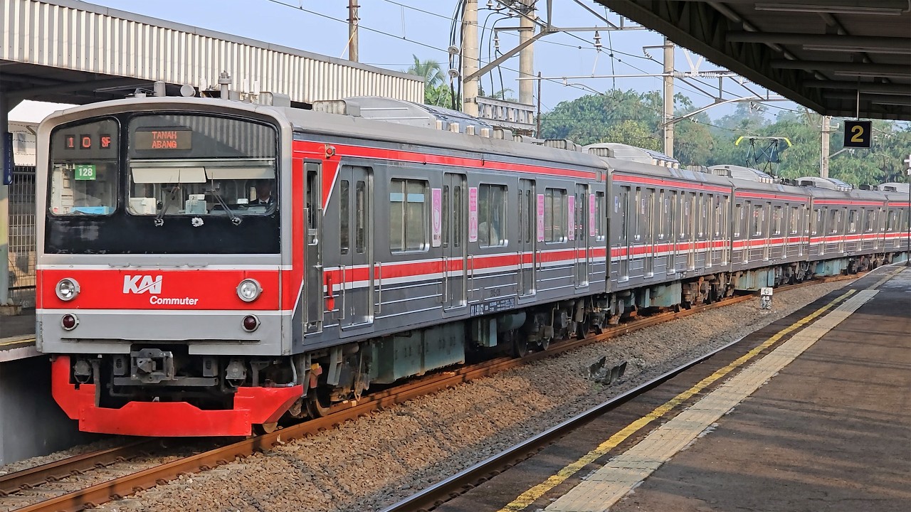 [4K] Stasiun Cilejit: Kompilasi Kereta JR 205 Rheostatik | KRL Commuter Line (1/3)