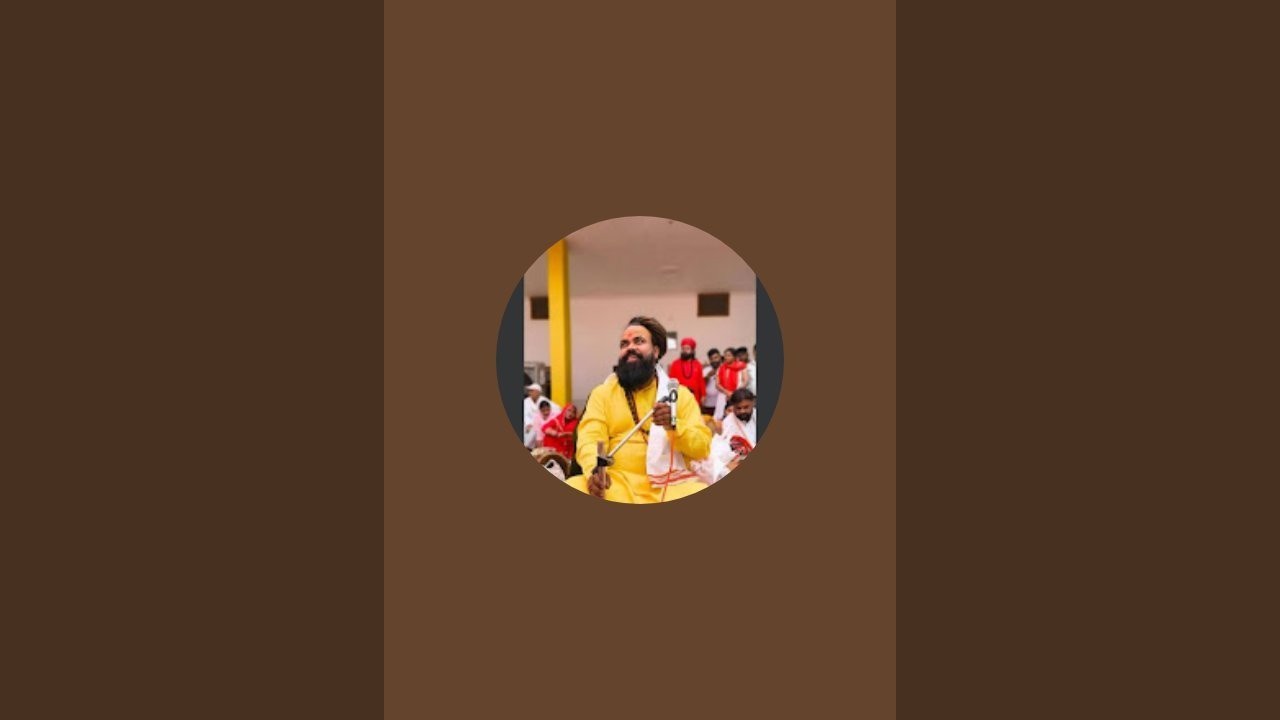 रंगो के संग बटुक ब्राह्मण बालकों के साथ रंगों का उत्सव मनाते हुए आचार्य श्री राजेश वत्स कुरूक्षेत्र 