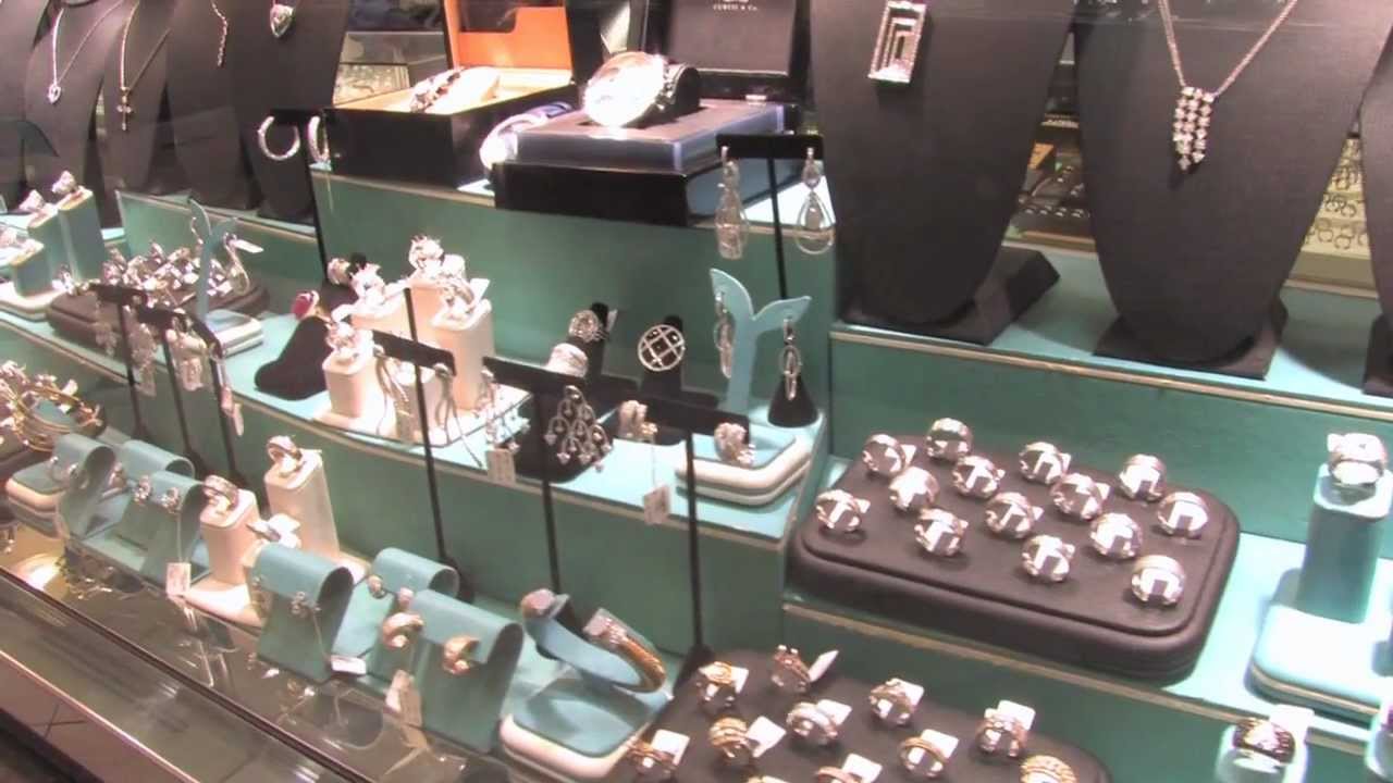 Alan Mendelson & The Jewelers Mall in Downtown Los Angeles
