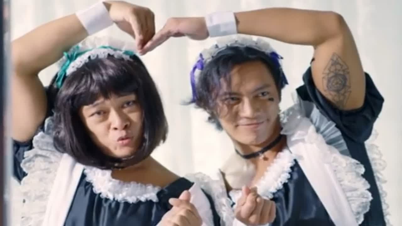 大佬张文杰German户户送广告扮作女仆