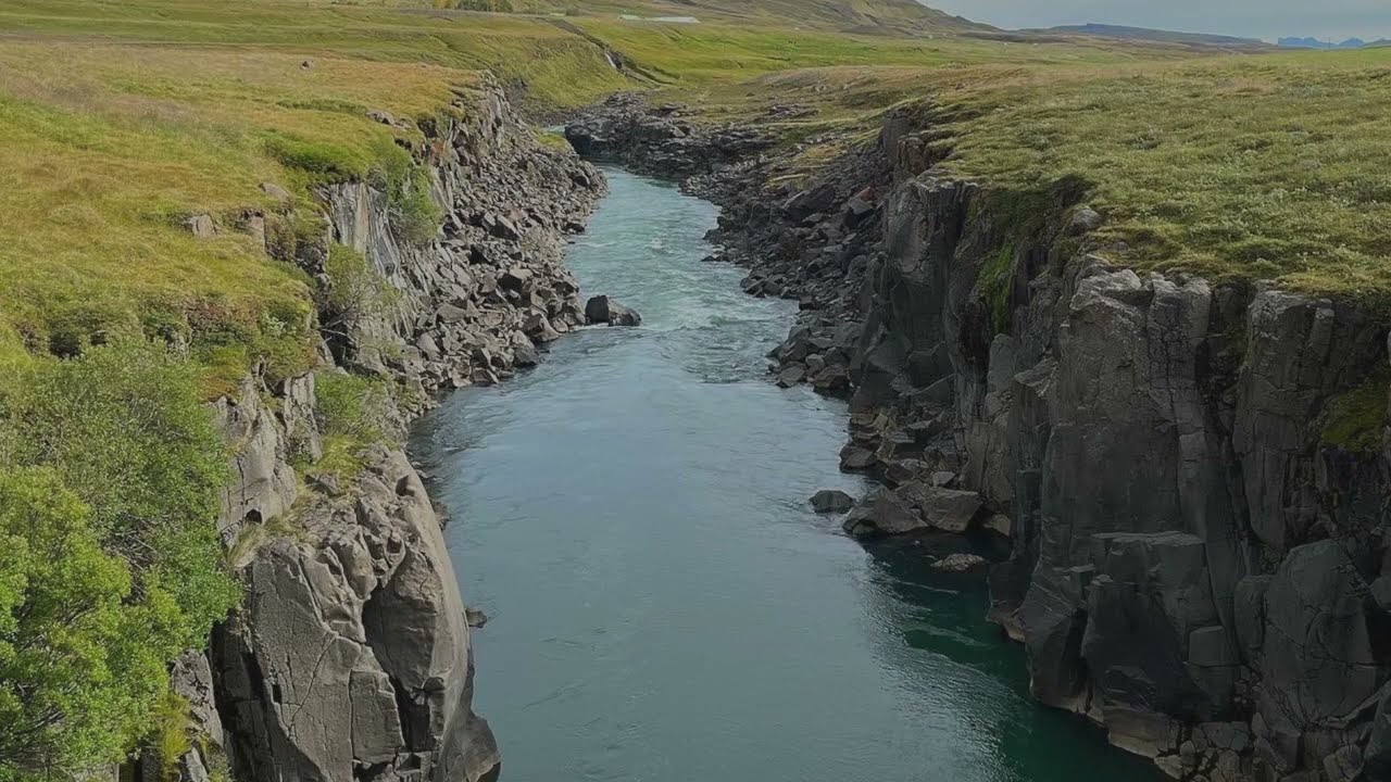 A fly-fishing trip for Salmon on the River Jokla in Iceland this summer.