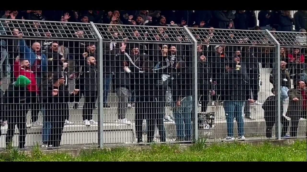 Ultras Battipagliesi in azione, campionato di promozione 2023/2024