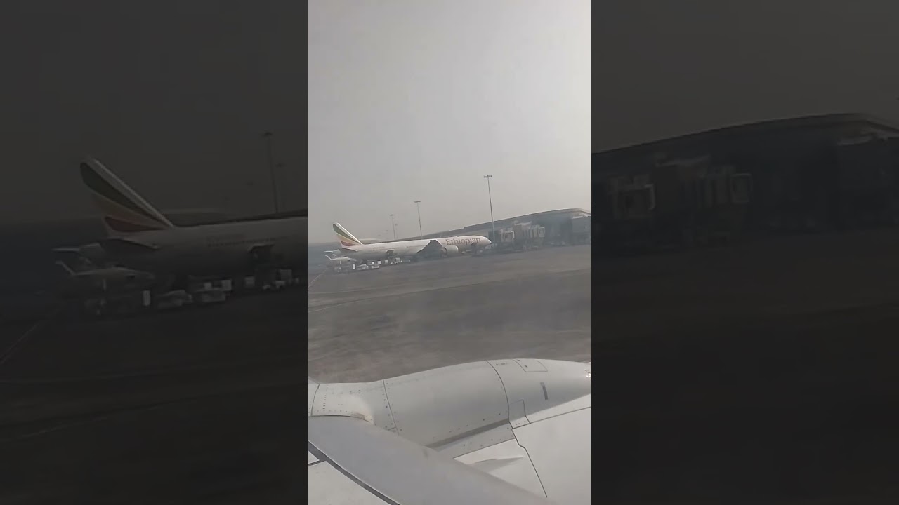 #subscribe #airport #likeforlikes #vlogs #minivlog #minivlogs #welcome to oman 🇴🇲🇴🇲 