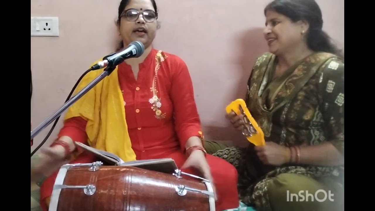 🙏💯 नवरात्रि 🙏में माता रानी को घर बुलाने वाला भजन 💯 मेरा छोटा सा परिवार 🙏💯by Sangeeta Tripathi 🙏💐