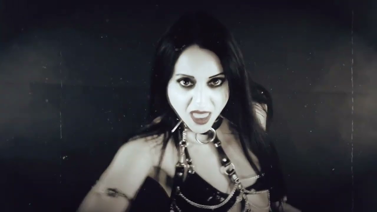 Theatres Des Vampires - Christina (Official Video)