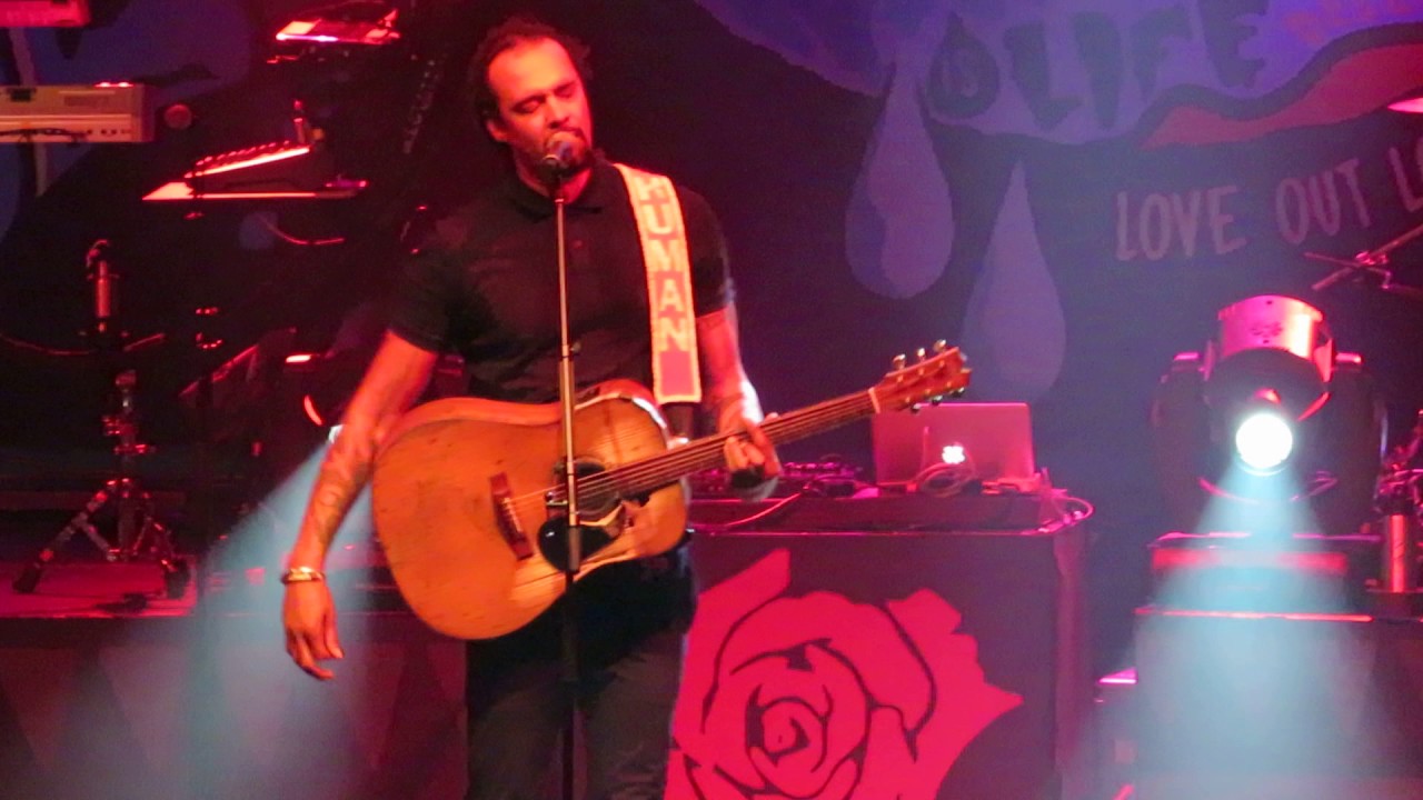 Michael Franti & Spearhead  