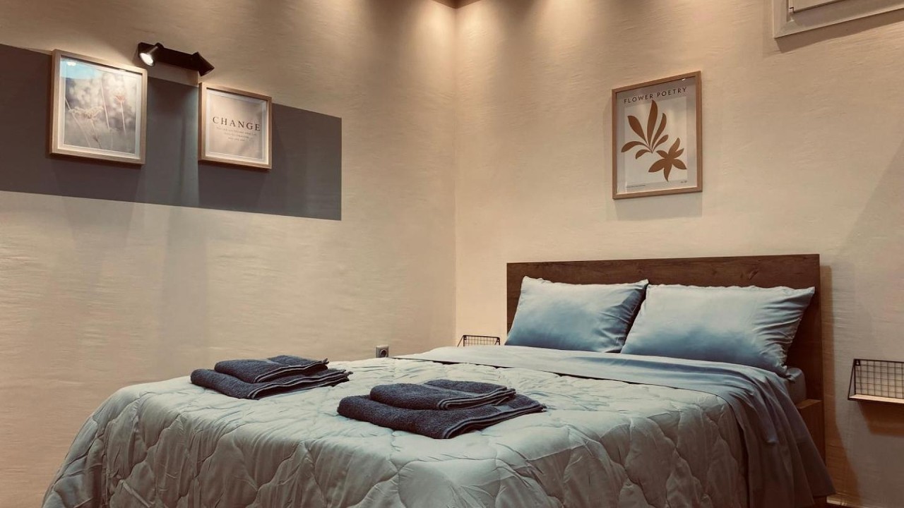 Minimal & cozy apartment ΜΕ ΔΩΡΕΑΝ ΧΩΡΟ ΣΤΑΘΜΕΥΣΗΣ | Kavala, Greece | Hotel Review ⭐