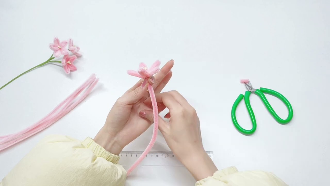 Lesson 5 | Light pink flowers