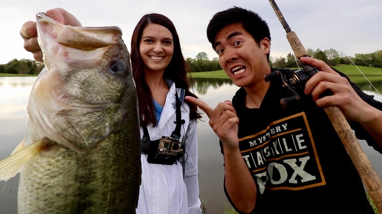 INTENSE Fish-Off vs. the BEST Fisherwoman on Youtube?! (1Rod1ReelFishing vs. Bamabass' Wife)