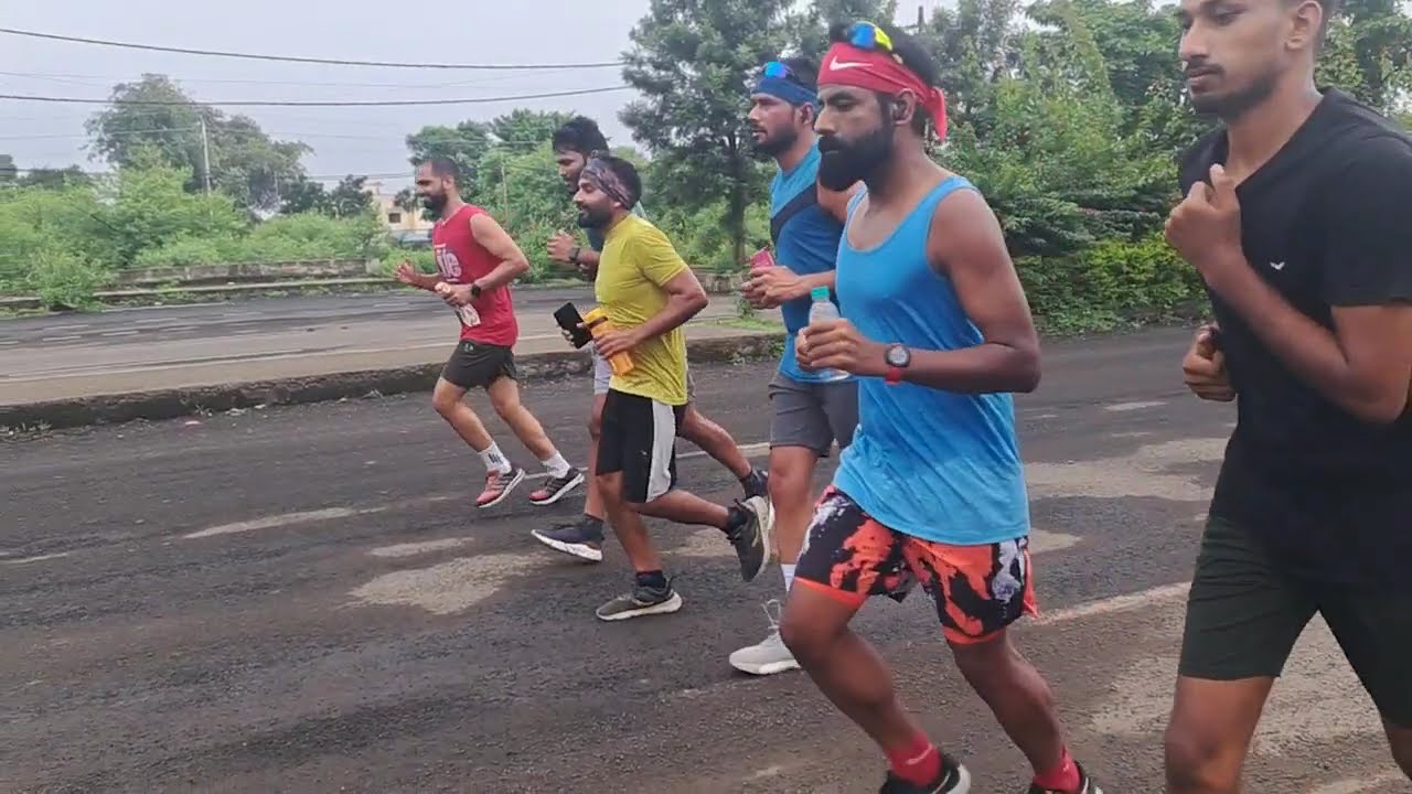The champion RETURNS! 👑 Men's 21km marathon #TrackandField #Athletics  #sports #army #marathon