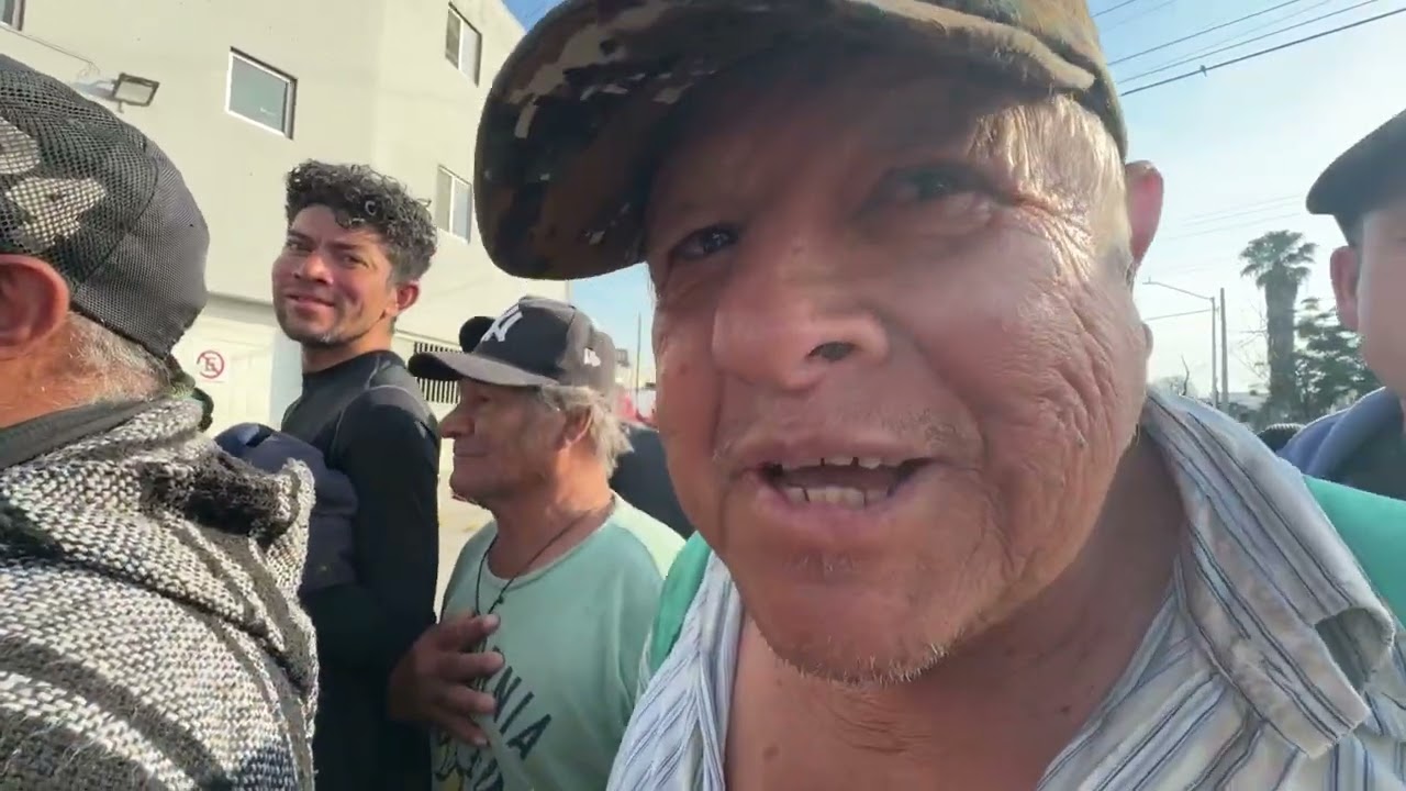 #migrantes SE JALAN POR ALIMENTOS 