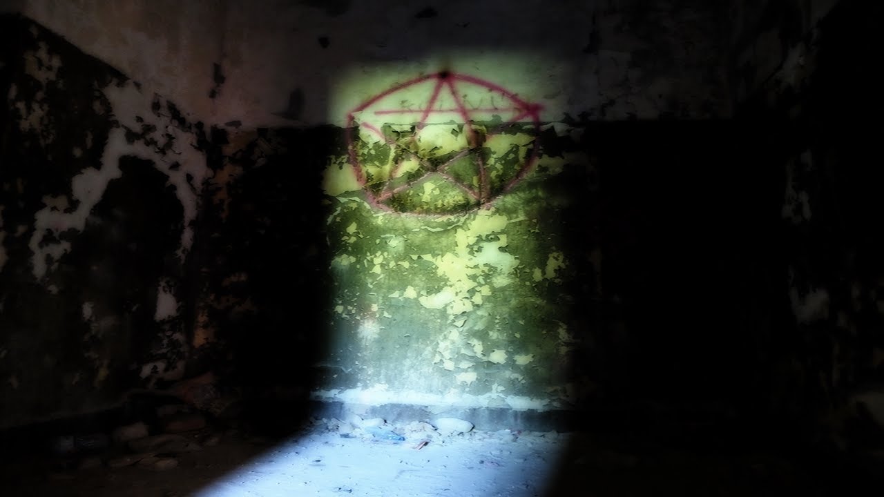 UrbexArt #001: Zofi&oacute;wka Sanatorium - Otwock - Poland