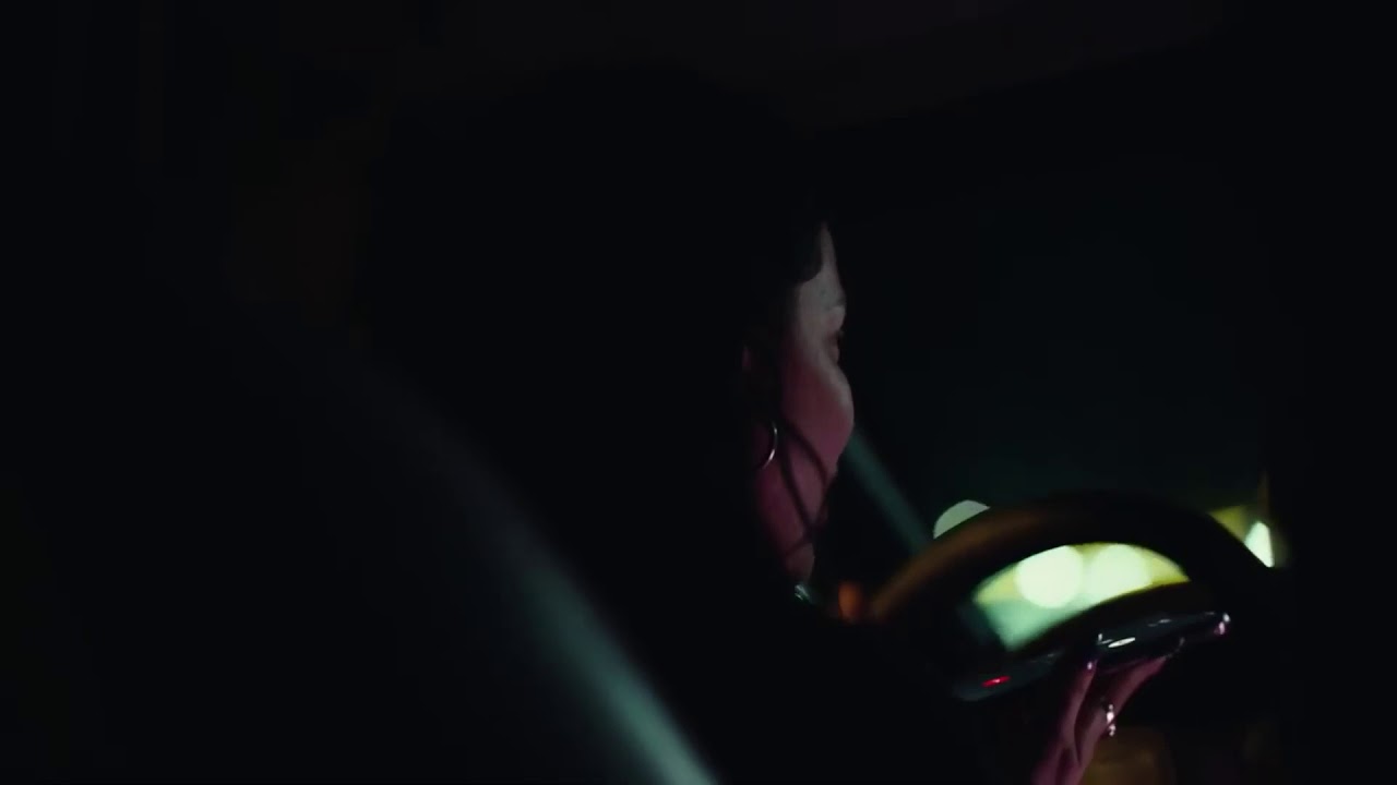 Kat blows off Maddie for some random guy | Euphoria S01 E05