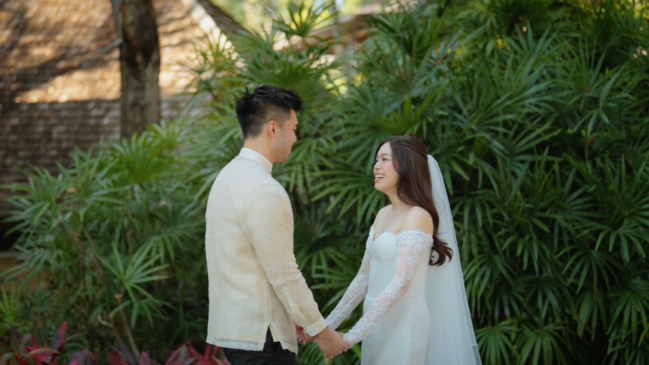 A Weekend Wedding Celebration at the Four Seasons Chiang Mai, Thailand | Cara & Derrick