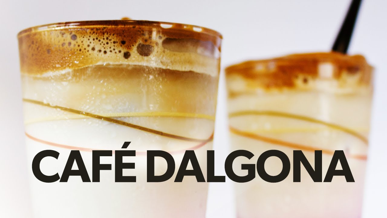 Cómo preparar DALGONA COFFEE en casa | receta de CAFÉ COREANO 🇰🇷