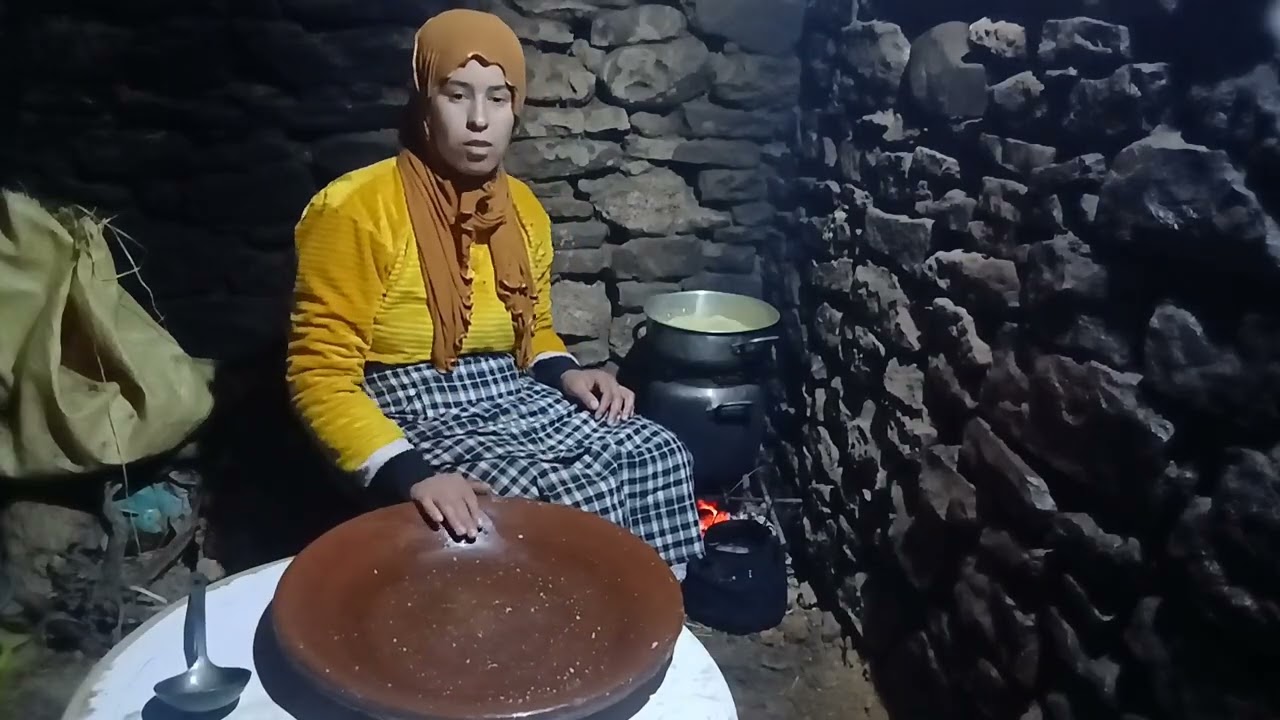 عشاق طياب على الكنون غدا نصايب معكم 🤗 طعام في الكانون🥰 اتمنى يعجبكم 😔
